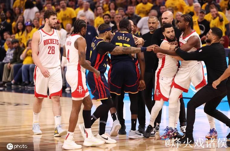 NBA杯淘汰赛勇士火箭激战受瞩目 黑马队夺冠赔率领跑 NBA杯淘汰赛勇士火箭激战受瞩目 黑马队夺冠赔率领跑