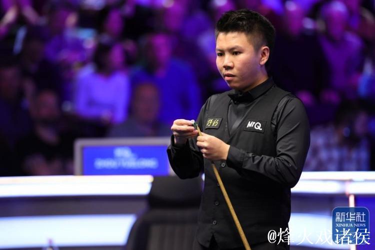 斯诺克武汉公开赛:周跃龙击败泰国选手晋级32强 斯诺克武汉公开赛:周跃龙击败泰国选手晋级32强