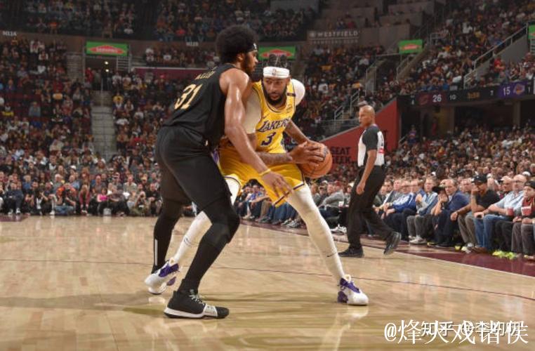 詹姆斯26分助力布朗尼首秀得分 骑士力克湖人喜迎5连胜 詹姆斯26分助力布朗尼首秀得分 骑士力克湖人喜迎5连胜